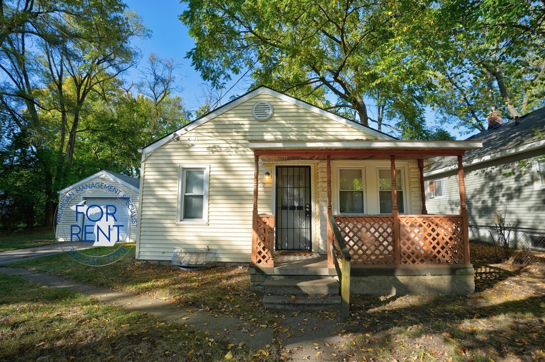 2720 Gibson St in Flint, MI - Foto de edificio