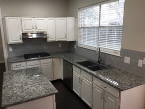 2002 Summerall Ct in Richmond, TX - Building Photo - Building Photo