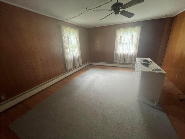1043 NY-216 in Poughquag, NY - Building Photo - Building Photo