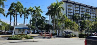 801 NW 47th Ave in Miami, FL - Building Photo
