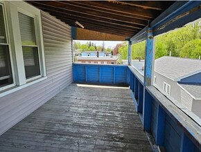 20 Sylvan Ave in Lewiston, ME - Building Photo - Building Photo