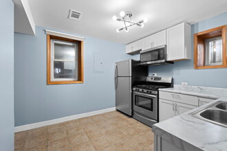 2624 W Adams St in Chicago, IL - Foto de edificio - Building Photo