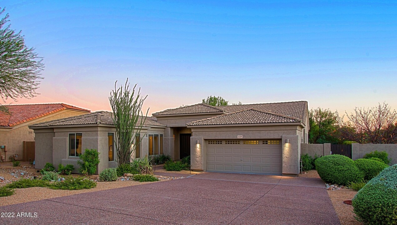 11239 E Southwind Ln in Scottsdale, AZ - Building Photo