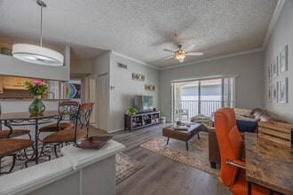 2412 Tuscany Way in Boynton Beach, FL - Building Photo - Building Photo