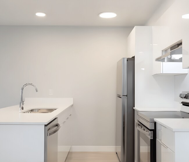 Crown Isle Boulevard in Courtenay, BC - Building Photo - Building Photo