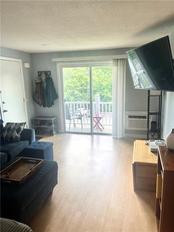 494 Putnam Pike in Smithfield, RI - Building Photo - Building Photo