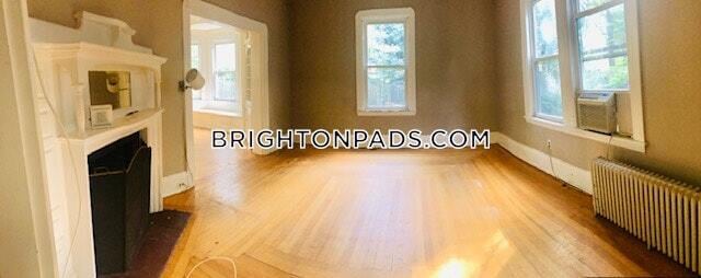 8 Murdock Ter in Boston, MA - Building Photo - Building Photo