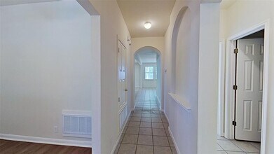 124 Hyltin St in Hutto, TX - Building Photo - Building Photo