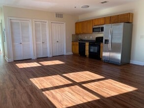 528 47th St in Union City, NJ - Foto de edificio - Building Photo