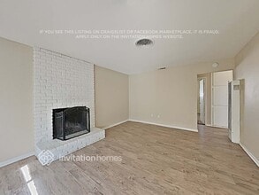 27198 Norwood St in Highland, CA - Foto de edificio - Building Photo