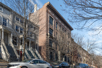 148 Saint James Pl in Brooklyn, NY - Building Photo - Building Photo