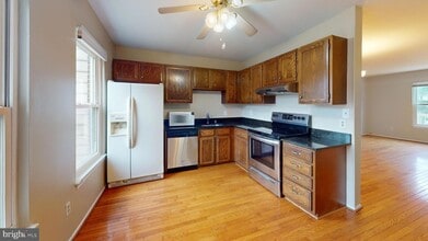 2535 Vineyard Ln in Crofton, MD - Building Photo - Building Photo
