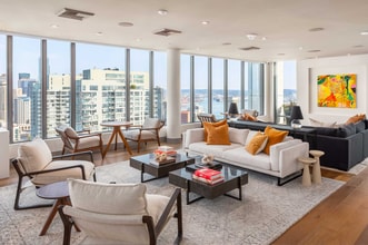 2510 6th Ave, Unit 2105 in Seattle, WA - Building Photo - Building Photo