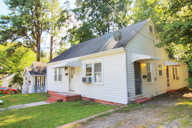 1107 Clarendon St in Durham, NC - Building Photo