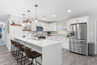 309 Holmes Blvd NW in Fort Walton Beach, FL - Building Photo - Building Photo