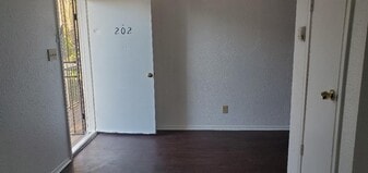 3416 Wendelkin St, Unit Zion Rentals and Investme in Dallas, TX - Building Photo