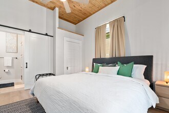 308 Keller St in San Antonio, TX - Building Photo - Building Photo