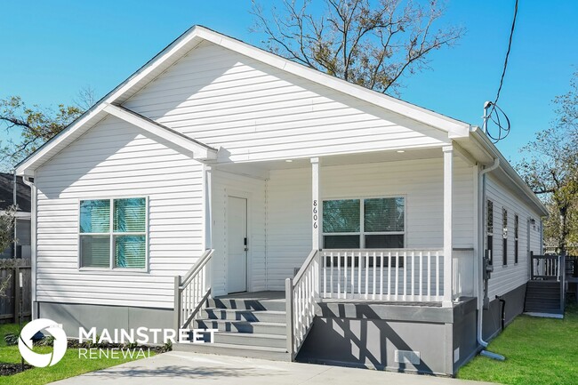 8606 Lee Otis St in Houston, TX - Building Photo - Building Photo