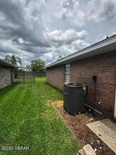 1807 Forest Preserve Blvd in Port Orange, FL - Building Photo - Building Photo