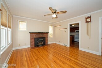 2550 Troy Schenectady Rd, Unit 2550 Troy-Schenectady Rd in Niskayuna, NY - Building Photo - Building Photo