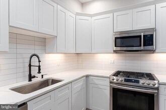 800 KENNEDY St NW-Unit -1 in Washington, DC - Building Photo - Building Photo