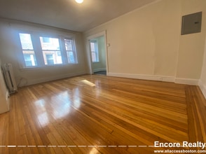 76 Washington St, Unit 10 in Boston, MA - Building Photo - Building Photo