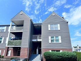 202 Grosvenor Ln in Stafford, VA - Building Photo