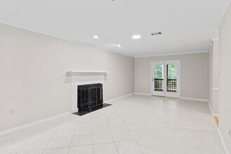 328 Old Salem Way in Martinez, GA - Building Photo - Building Photo