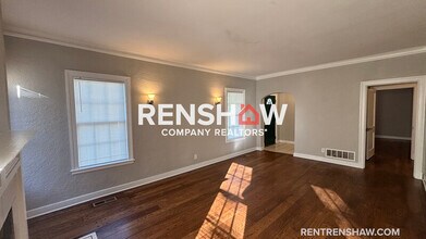 2377 Jackson Ave in Memphis, TN - Building Photo - Building Photo
