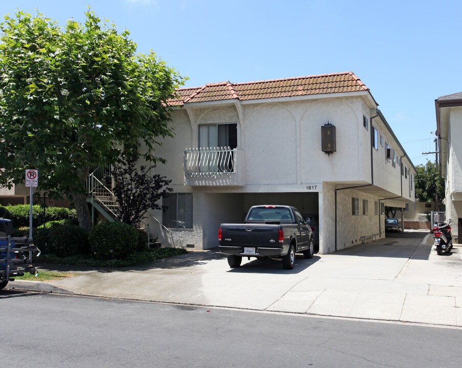 1817 Federal Ave in Los Angeles, CA - Building Photo