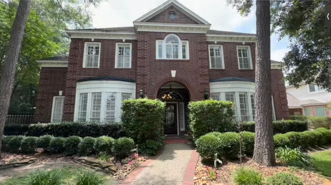 property at 16107 Wimbledon Forest Dr