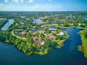 2939 Paddock Ln in Weston, FL - Building Photo - Building Photo
