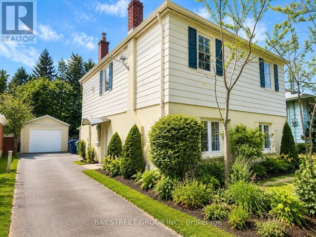 property at 316 Willowdale Ave