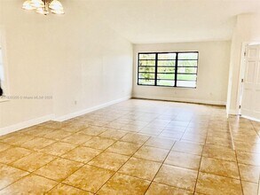 13365 SW 1st Terrace in Miami, FL - Building Photo - Building Photo