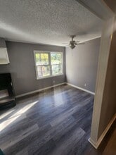 303 W King St in Westminster, SC - Building Photo - Building Photo