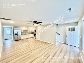 6714 Indus Way in Chattanooga, TN - Foto de edificio - Building Photo