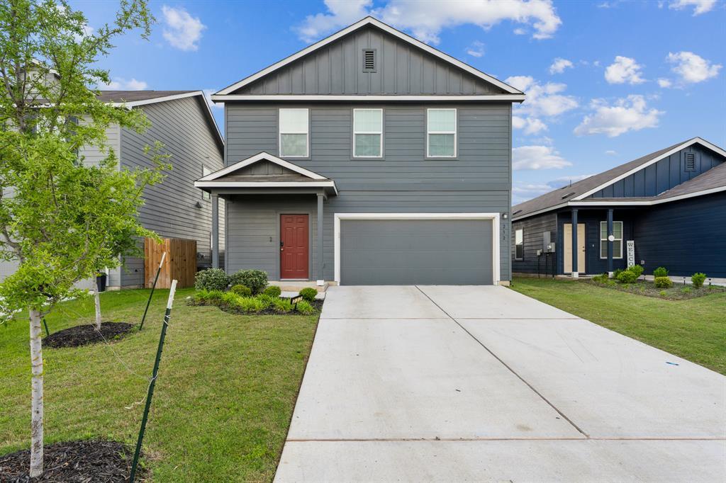 232 Rancho Del Cielo Ln in Jarrell, TX - Building Photo