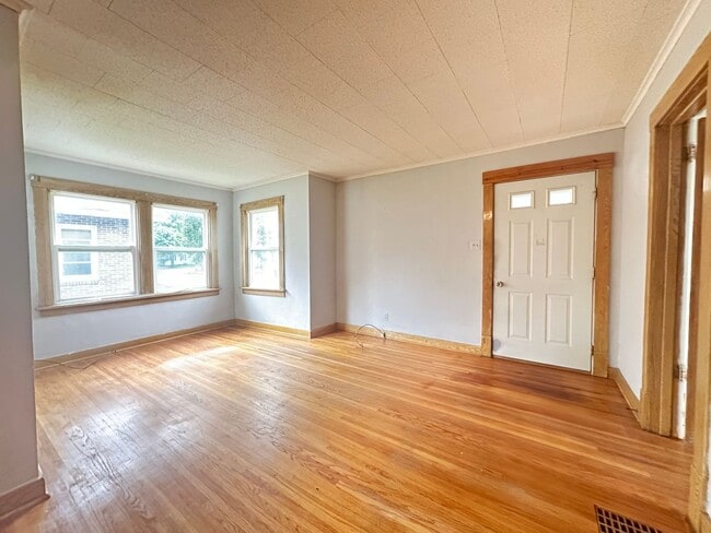 property at 403 Charles St