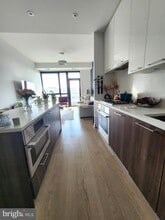 1650 Silver Hill Dr, Unit 1608 in Tysons, VA - Building Photo - Building Photo