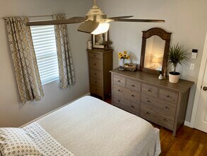 2121 8th Ave N in St. Petersburg, FL - Foto de edificio - Building Photo