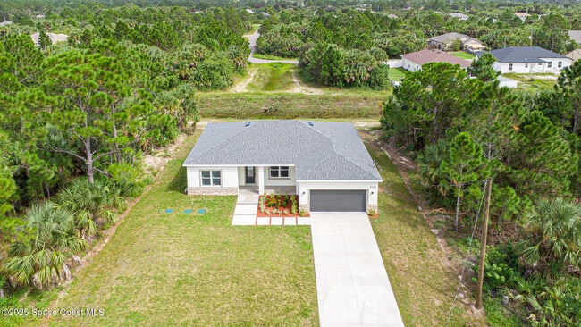 3195 Fitzpatrick Ave in Palm Bay, FL - Building Photo - Building Photo