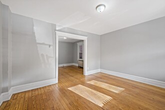 1039 E 4th St in Bethlehem, PA - Building Photo - Building Photo