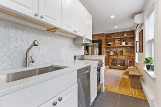 425 Shawmut Ave, Unit PH1 in Boston, MA - Foto de edificio - Building Photo