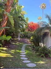 7264 Estrella De Mar Rd in Carlsbad, CA - Building Photo - Building Photo