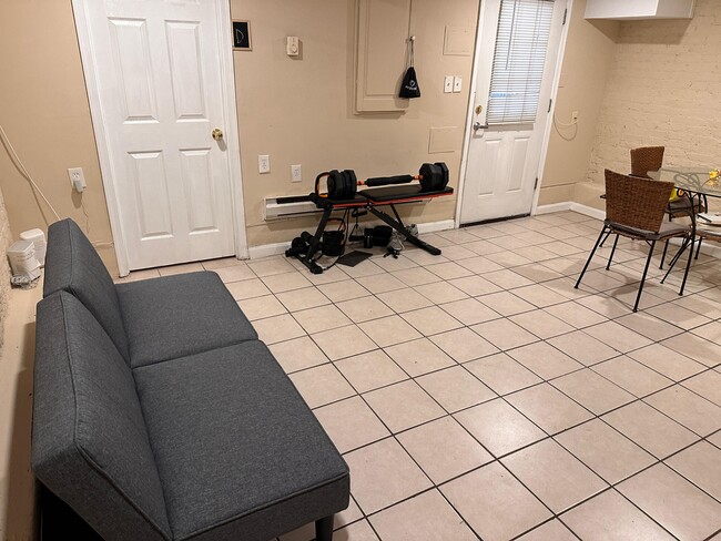 property at 1407 W St NW