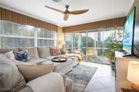 820 Ketch Dr in Naples, FL - Foto de edificio - Building Photo