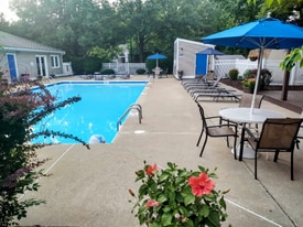 600 Reusens Rd in Lynchburg, VA - Building Photo