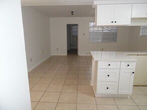5016-5018 Newlands St in Metairie, LA - Building Photo - Building Photo