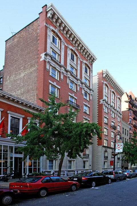 The Montague in Brooklyn, NY - Foto de edificio