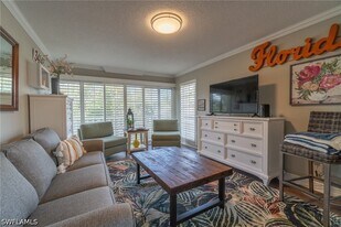 1215 Edington Pl in Marco Island, FL - Building Photo